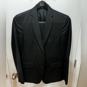 Calvin Klein Men’s Black Suit 2Pc Set 40R Jacket 32x32 Pants